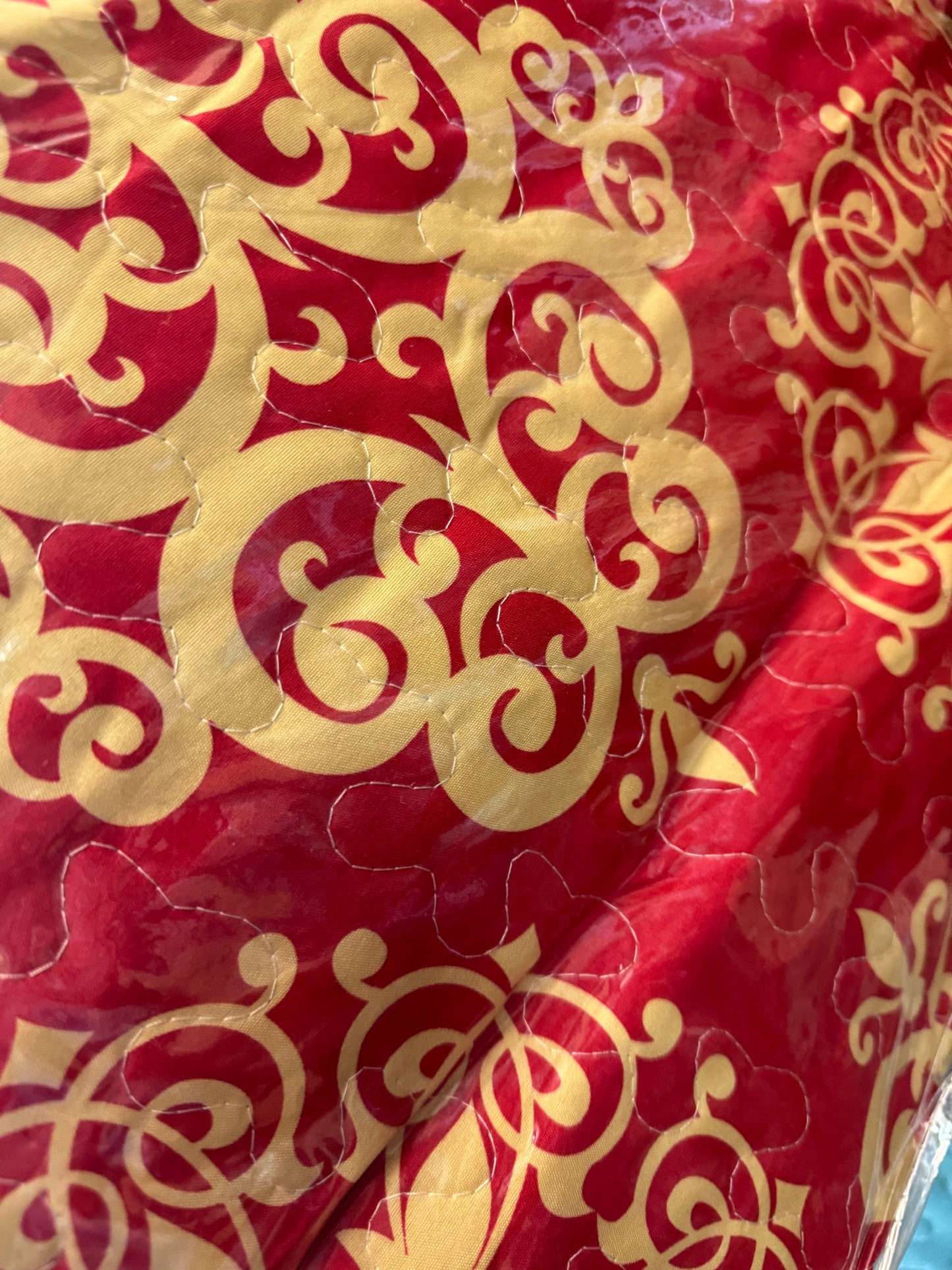 Red & Gold Damask Bedding Set