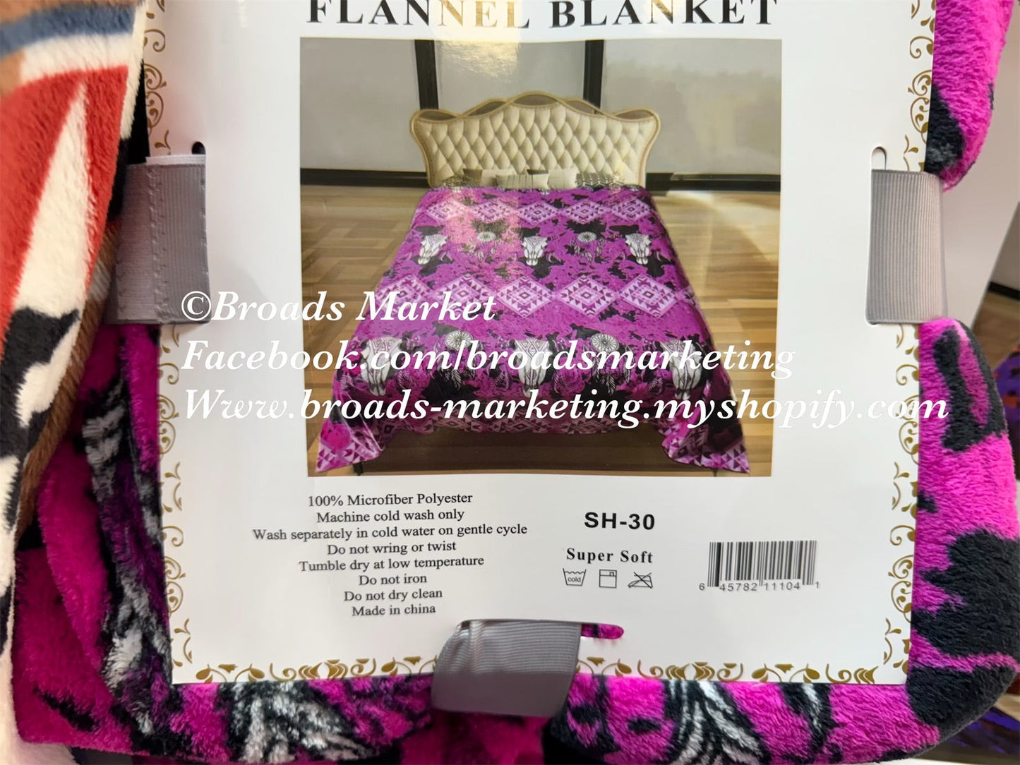 Queen Tiffany Pink Cowskull Plush Blanket