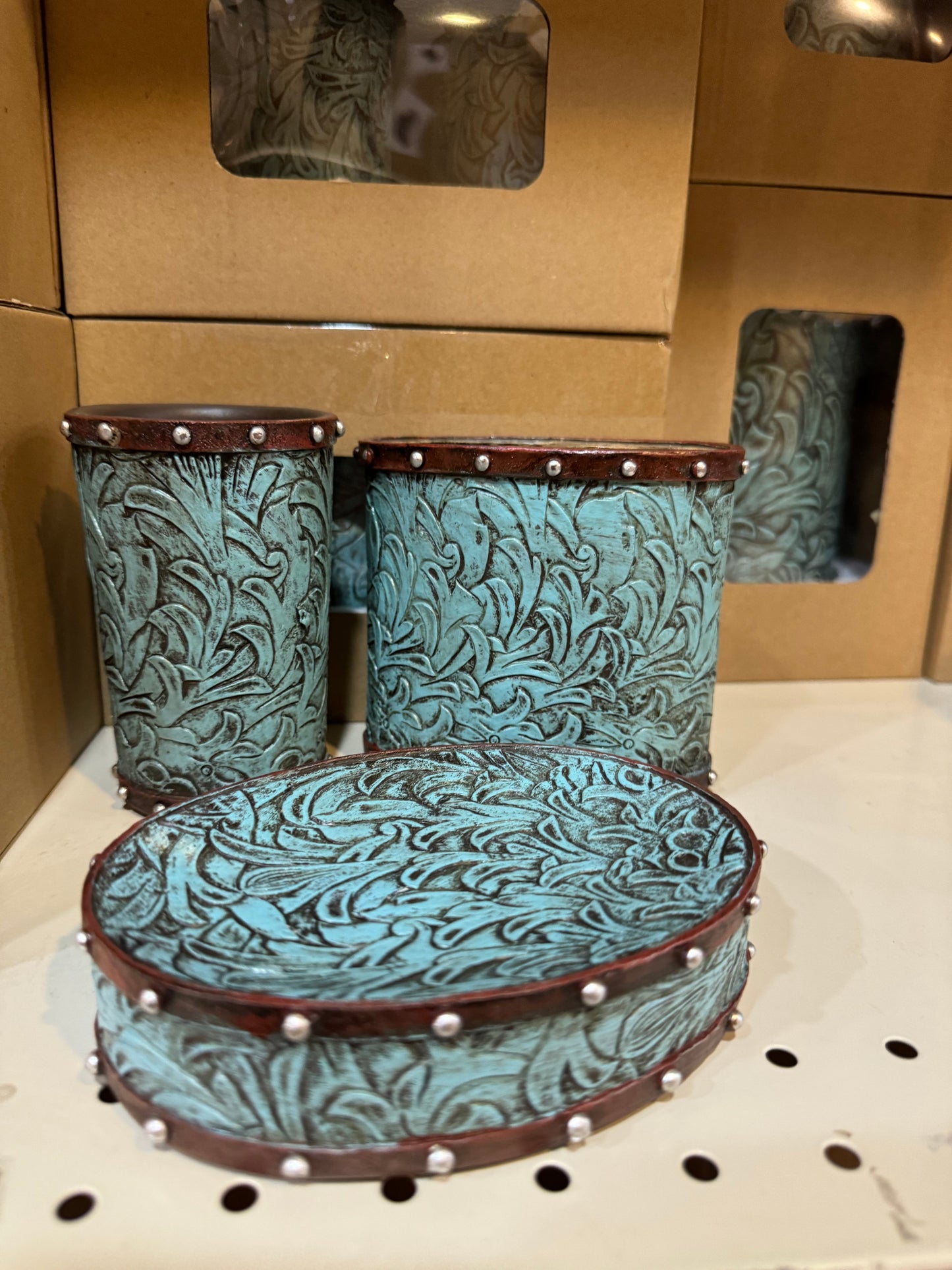 Turquoise Tooled 3 Piece Bathroom Set