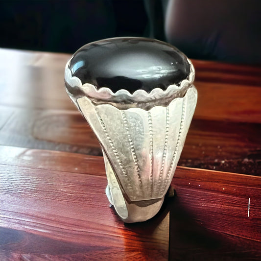 Old Pawn Onyx Ring