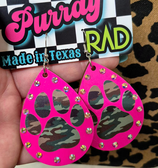 Breast Cancer Awareness Camo paw earrings