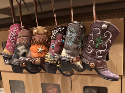 RA3815 Set of 6 Boot Ornaments
