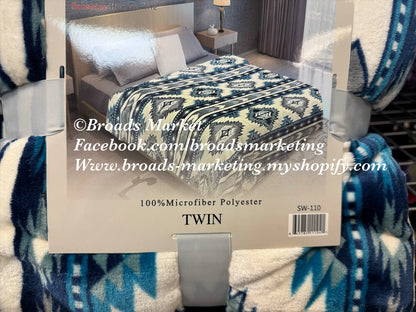 Twin Bailey Beige & Blue Plush Blanket