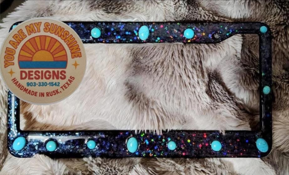 License plate frame
