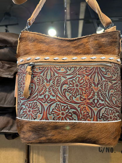 Middle Tooled Cowhide Purse BA2821