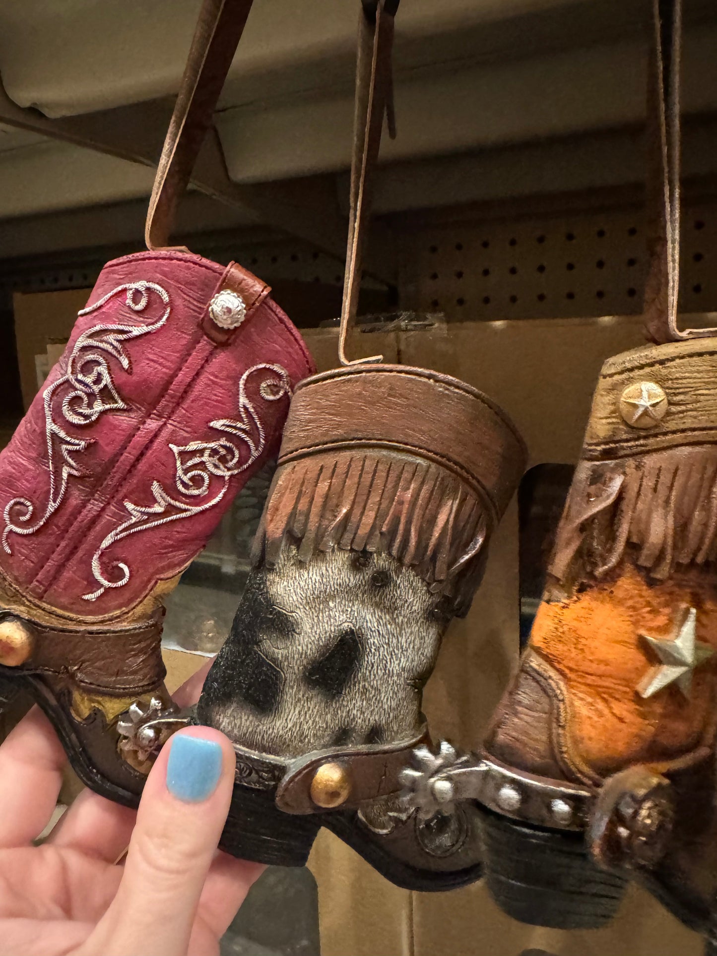 RA3815 Set of 6 Boot Ornaments