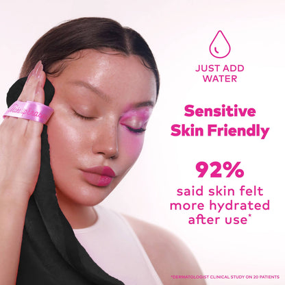 The Original MakeUp Eraser - Chic Black MakeUp Eraser PRO