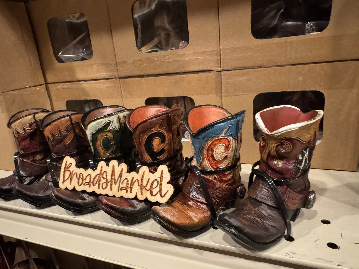 RA7415 Set of 6 Boot Vases