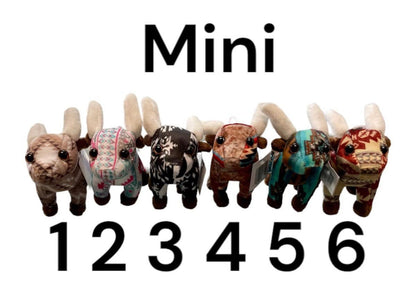 Random Assortment Qty 5 Small Toy Plushies