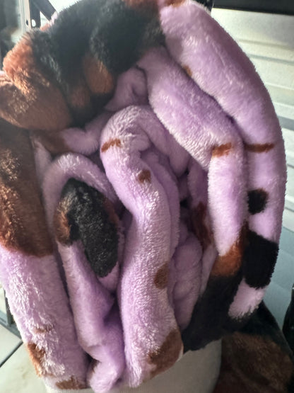 Light Purple Cow Print Queen Blanket