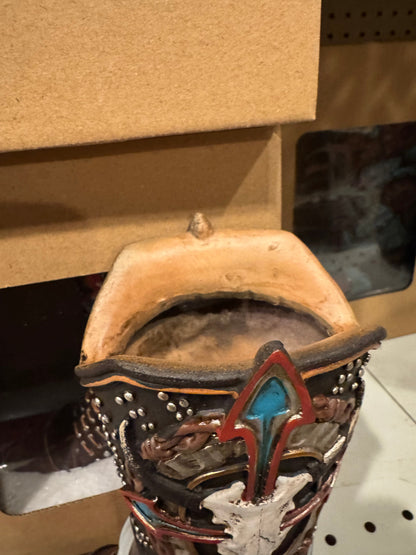 RA7361 Cowskull Arrow Boot Vase