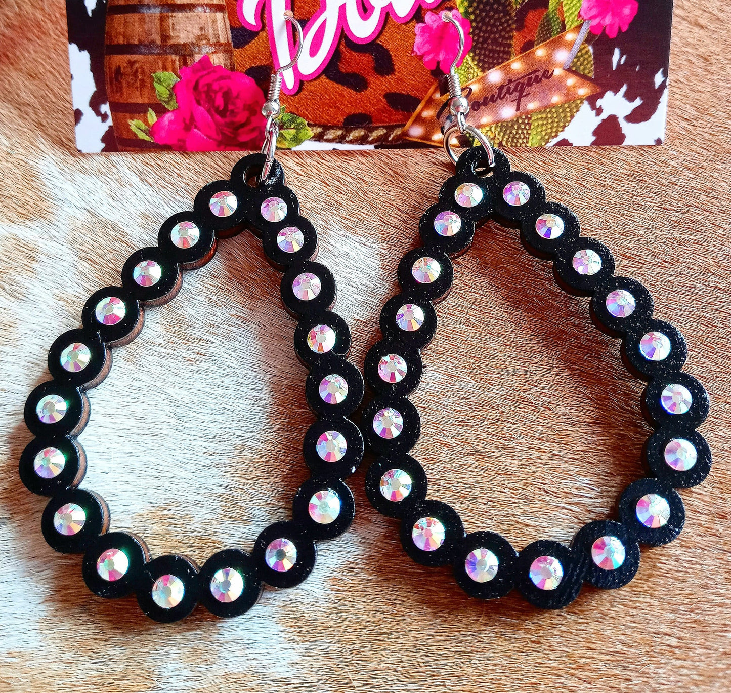 Perla Earrings (Black)