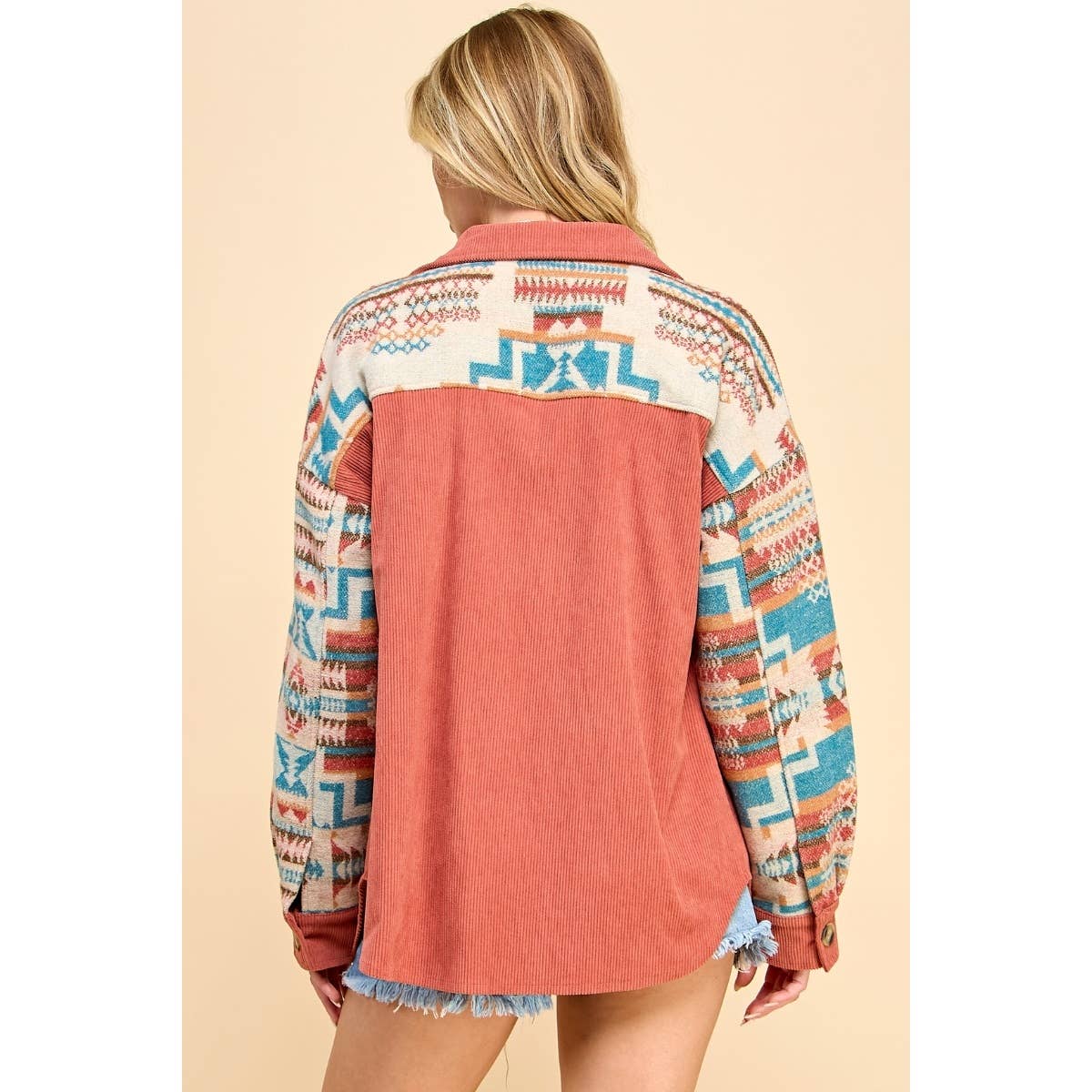 Veveret - Contrast Pattern Corduroy Shacket
