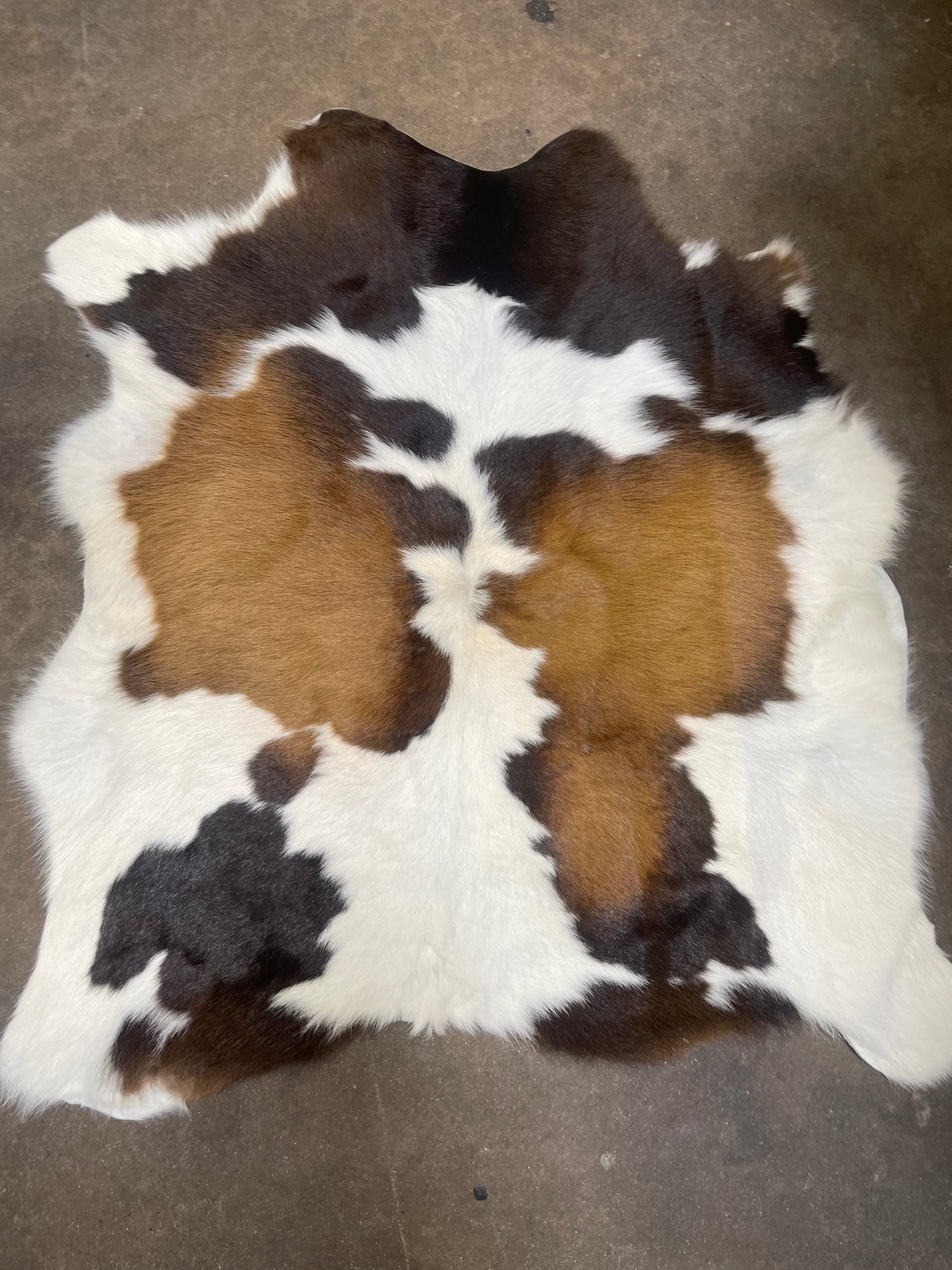Tricolor Calf Cowhide Rugs