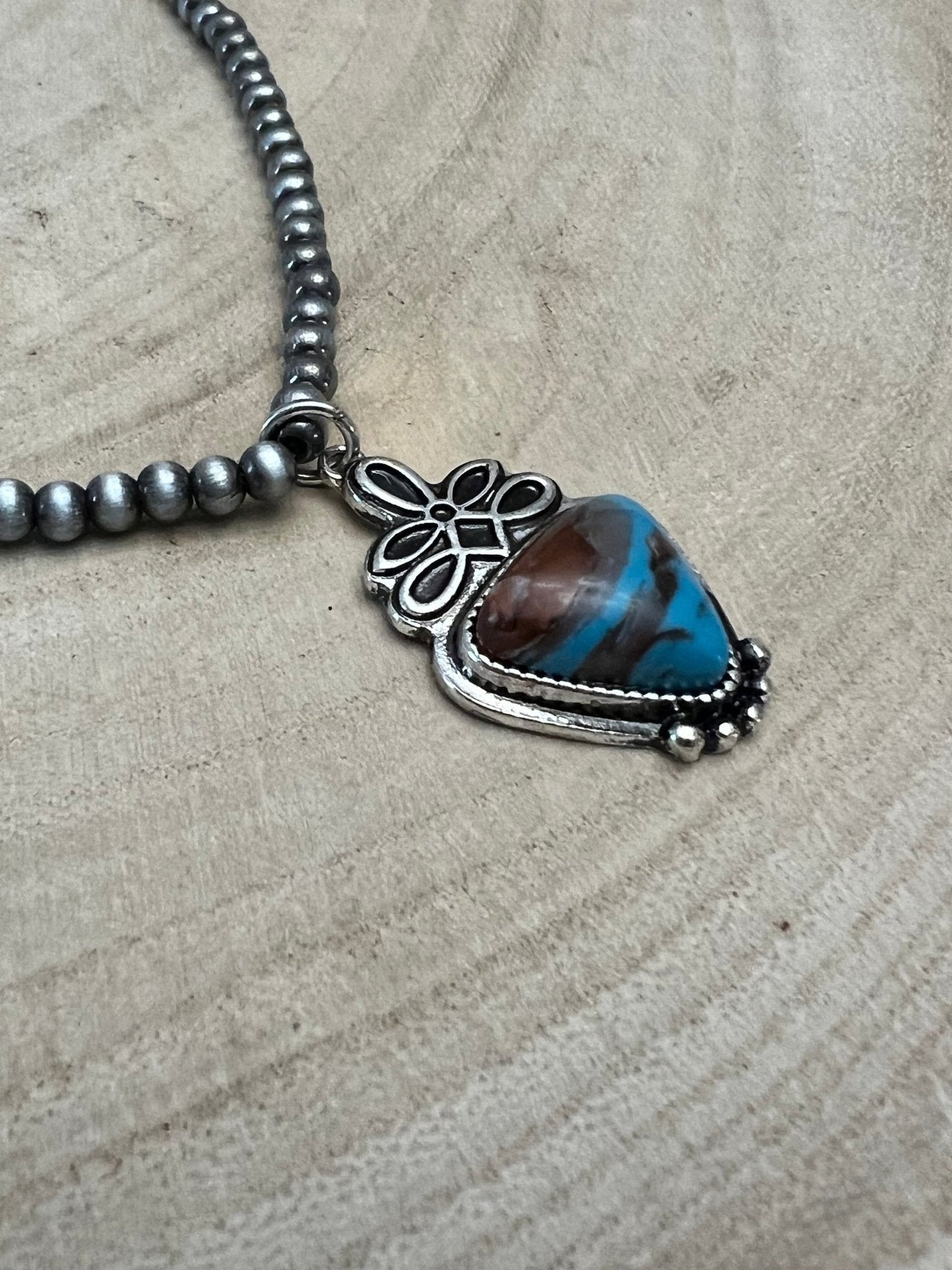 Western Boot Stitch and Faux Turquoise Pendant and 4mm fashion Pearls Necklace - 18 Inch
