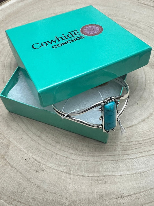 Western Faux Turquoise Stone Silver Colored Bracelet